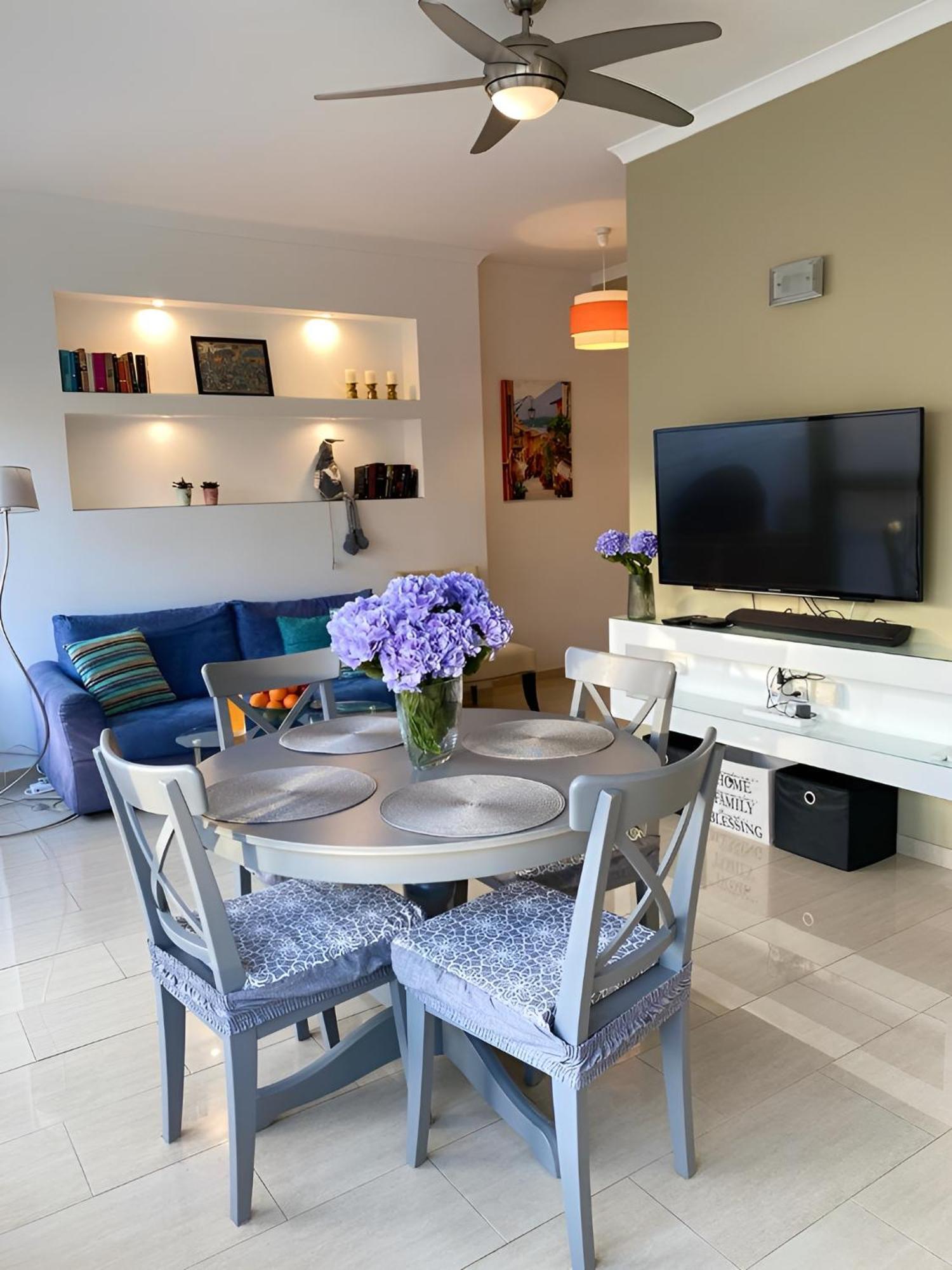 Sliema Cosy Penthouse With Bbq Appartement Buitenkant foto